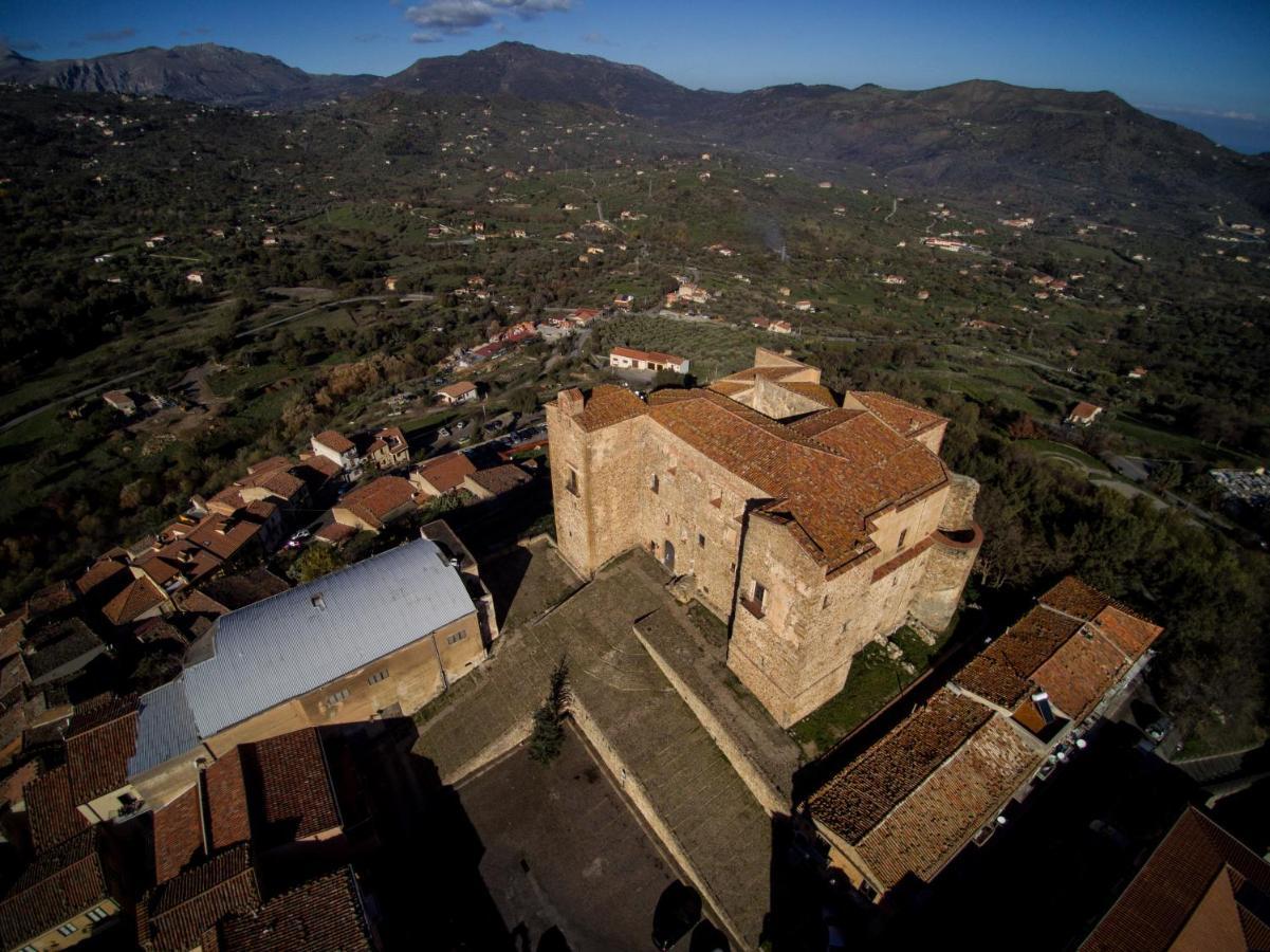 Vetriera41 Leilighet Castelbuono  Eksteriør bilde